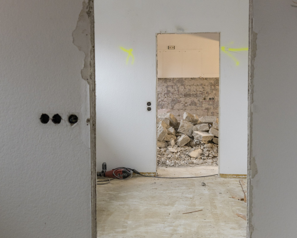 Abbruch und Entkernen