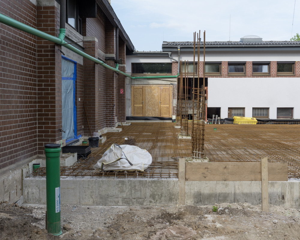 Die Bodenplatte wird armiert