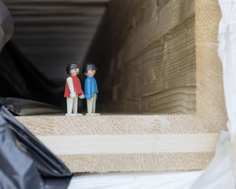 "Schau mal Hannes, die Holzbinder sind schon da."