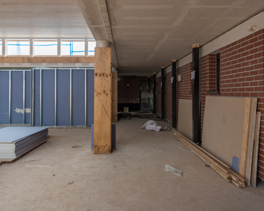 Trennwände zum Küchenblock sind eingebaut