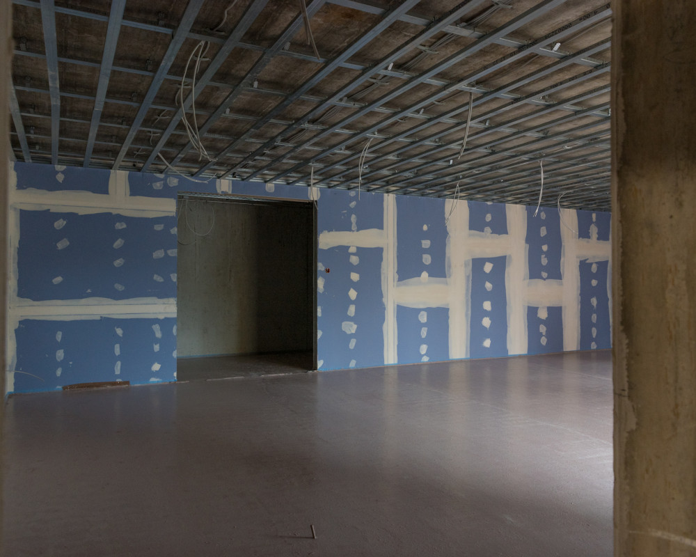 Auch hier ist der Estrich gelegt.