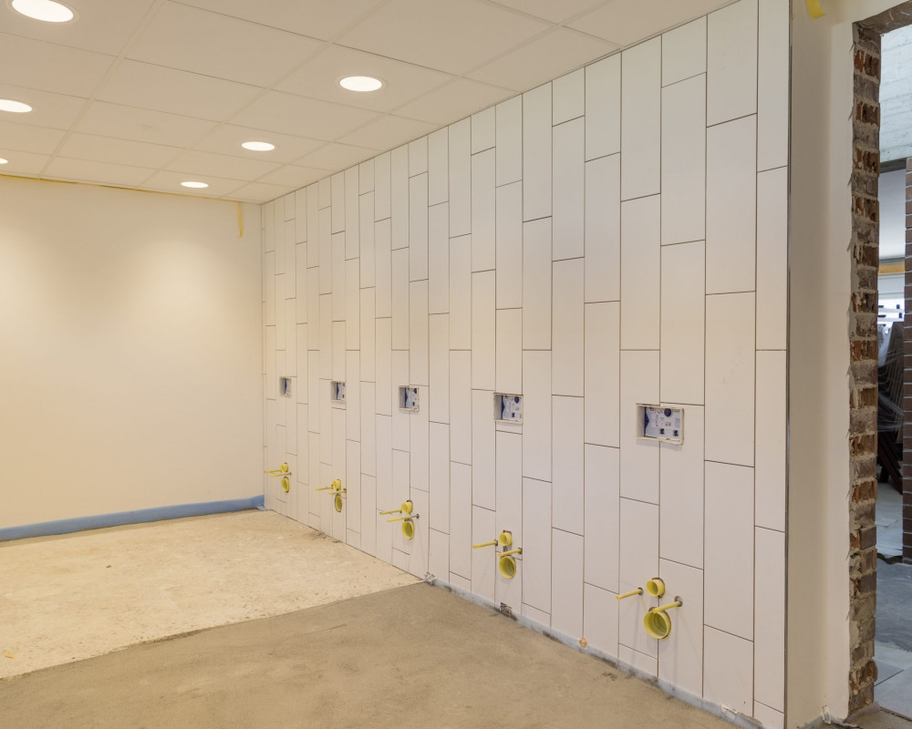 Die Wände wurden gefließt