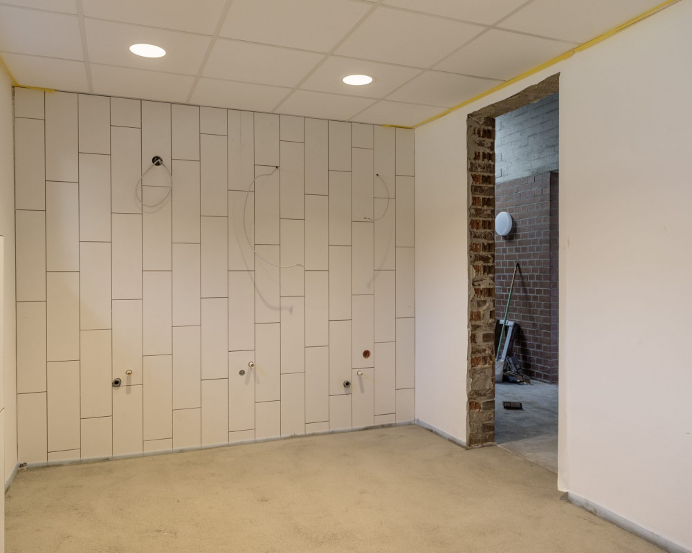 Die Wände wurden gefließt