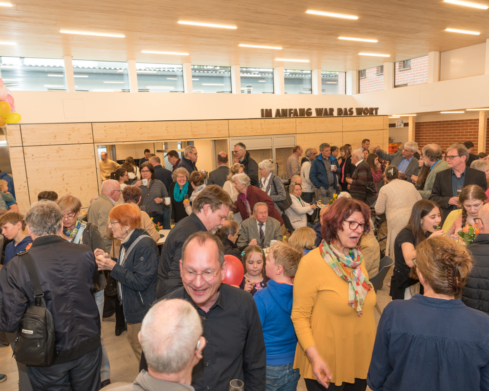 Ein volles Haus nach dem Festgottesdienst.