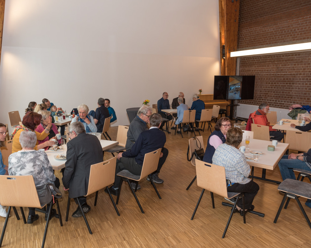 Ein volles Haus nach dem Festgottesdienst.